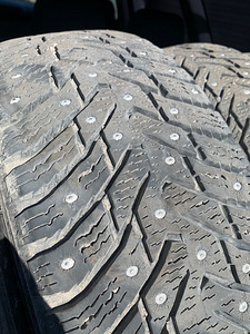 Nokian Hakkapeliitta 8 (1 foto / 2)