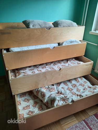 Laste neljakorruseline voodi