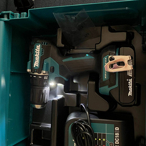 Makita DDF487SAJ trell-kruvikeeraja (5 foto / 10)