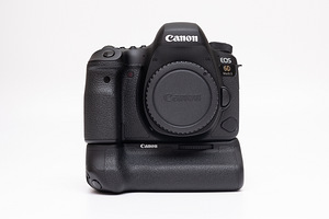 Canon EOS 6D Mark II (body) peegelkaamera (9 foto / 10)