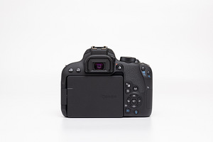 Canon EOS 800D + 18-55mm + 50mm kaamerakomplekt (4 foto / 10)