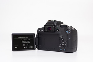 Canon EOS 750D + 18-55mm + 50mm kaamerakomplekt (4 foto / 9)