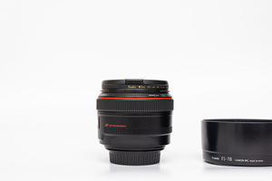 Canon EF 50mm f/1.2L USM objektiiv (2 foto / 10)