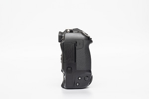 Olympus OM-D E-M1X hübriidkaamera (7 foto / 10)