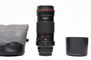 Canon EF 180mm f/3.5L Macro USM objektiiv (1 foto / 10)