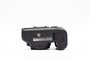 Canon EOS 6D Mark II (body) peegelkaamera (10 foto / 10)