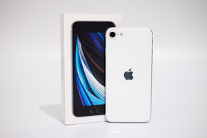 Apple iPhone SE 2020 128GB (White) (2 foto / 9)