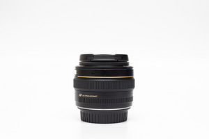 Canon EF 50mm f/1.4 USM objektiiv (2 foto / 10)