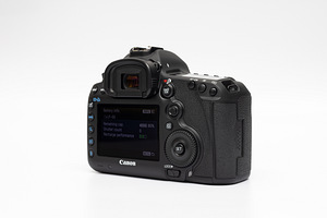 Canon EOS 5D Mark III (body) peegelkaamera (6 foto / 10)