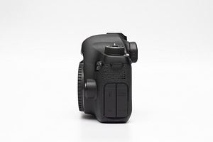 Canon EOS 6D (body) peegelkaamera (3 foto / 10)