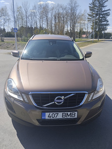 Volvo xc60 (5 foto / 7)