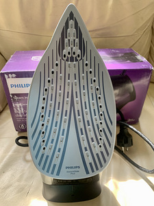 Утюг Philips DST 5030/80 (2 фото из 3)