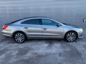 Volkswagen Passat Cc (1 foto / 10)