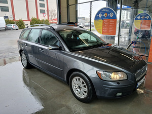 Volvo v50 (3 foto / 6)