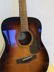 Akustiline kitarr Yamaha F370 (2 foto / 7)