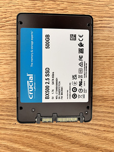 Crucial BX 500 (2 фото из 2)