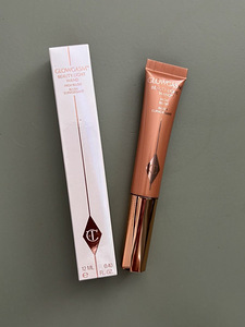 Charlotte Tilbury Beauty Light Wand (1 foto / 2)