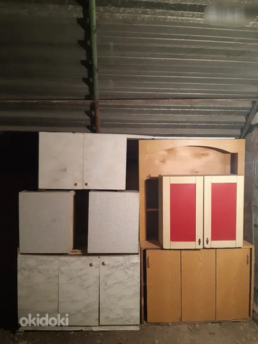 Պահարաններ դարակներ