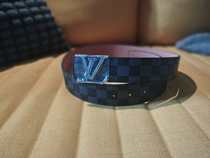 Black LV belt (5 foto / 7)