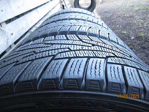 Kumho зимние шины (2 фото из 2)