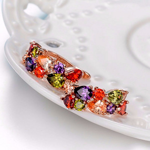 Серьги Swarovski (1 фото из 2)