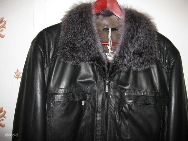 Куртка кожаная с меховым воротником (фото #1)