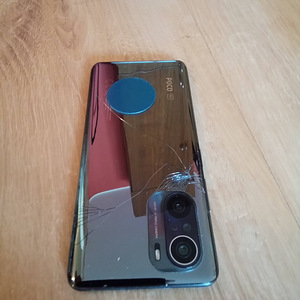XIAOMI POCO F3 (2 foto / 3)