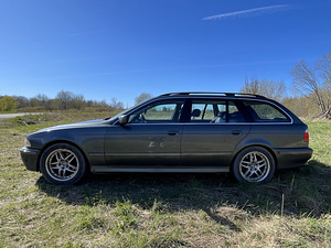 BMW 525d (3 foto / 14)