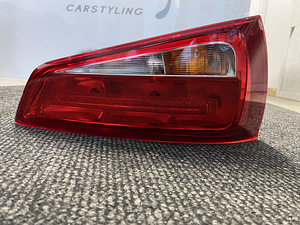 Audi A1 tagatuli vasak 8X0945093D (2 foto / 5)