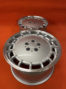 Диски в стиле GULLIDECKEL 17x8.0/17x9.0 5x112 66.6 ET35 (1 фото из 3)