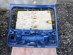 BMW E39 TOURING SUUR TAGALUUK 364 TOPASBLAU (7 foto / 10)