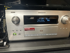 Denon AVP-A1HD 3D Edition AV-pocessor (1 foto / 2)