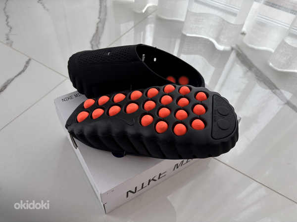 Nike Mind Slides