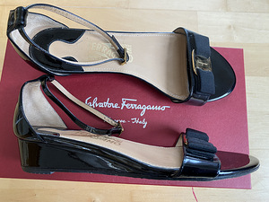 Salvatore Ferragamo 38.5 (2 foto / 6)