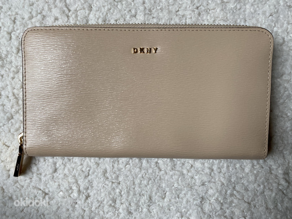 DKNY rahakott