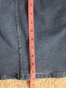 Guess teksaseelik M/L (4 foto / 4)