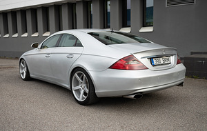Mercedes-Benz CLS 320 3.0 165kW (6 foto / 8)