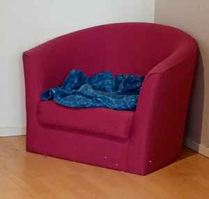 Lasten Nojatuoli (2 valokuva sivusta 2)