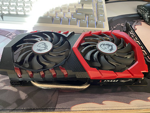 1050 ti MSI (1 foto / 3)