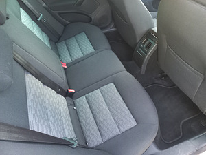 2010 Škoda octavia 1,6d manual (7 foto / 15)