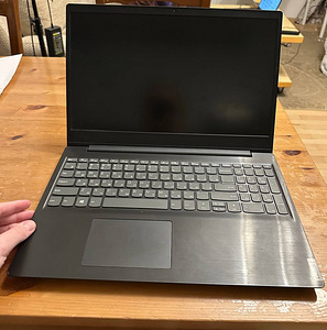 Lenovo 15,6” + kott + hiir + Office (1 foto / 6)