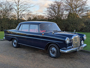 Mercedes W110