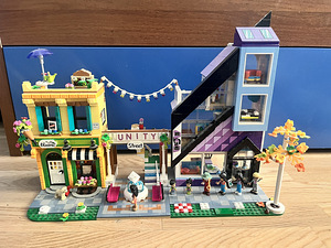 LEGO Friends 41732 – Heartlake City Community Center (2 foto / 5)
