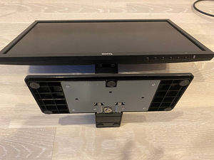 Benq monitor (3 foto / 3)