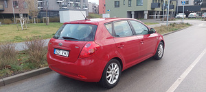 KIA CEED- 1.6D-85 кВт (4 фото из 13)