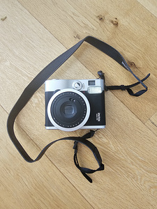 Fujifilm Instax Mini 90 Neo Classic (2 foto / 2)