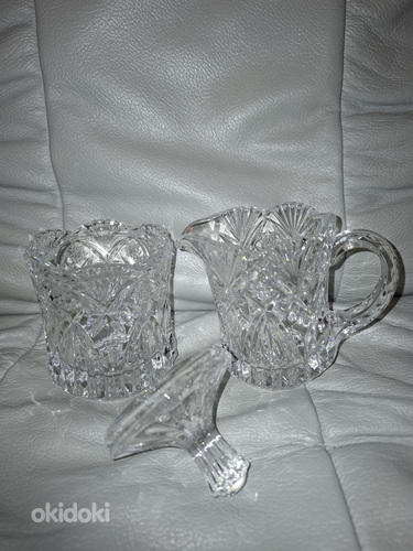 Tšehhi kristallkomplekt suhkrutoos, koorekann kõrgus 9 cm