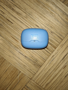 JBL kõrvaklapid (4 foto / 5)