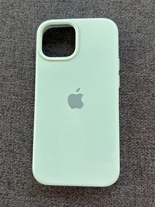 iPhone 13 mini (128 ГБ) (3 фото из 3)