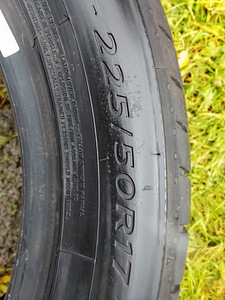 Suverehvid R17/50/225 Dunlop (4 foto / 4)
